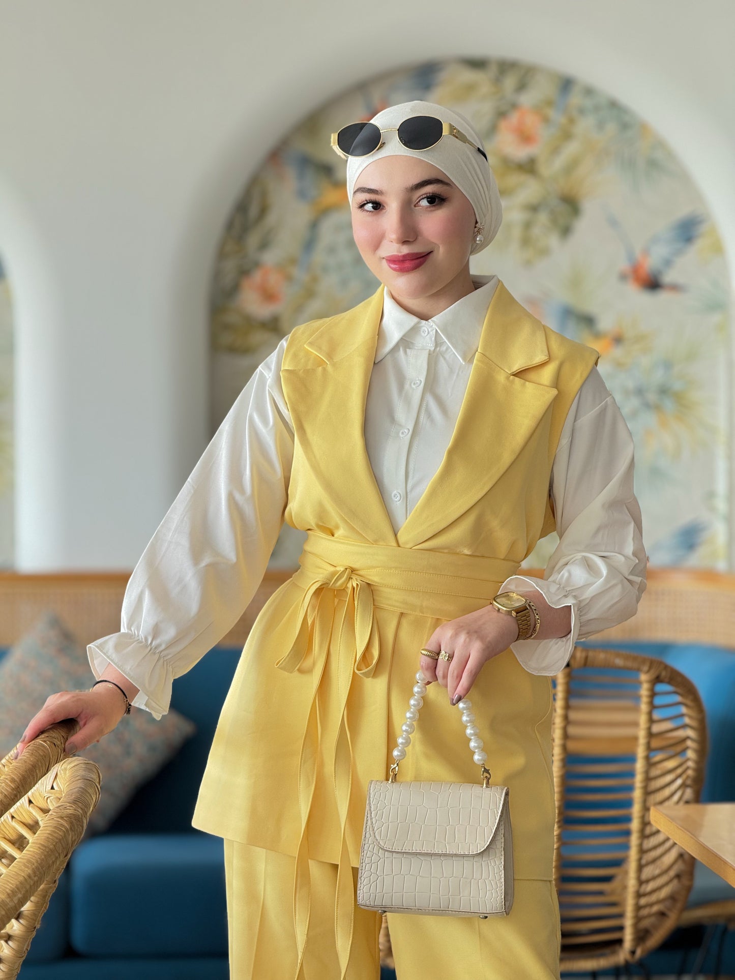 Set Gilet + pantalon avec ceinture jaune