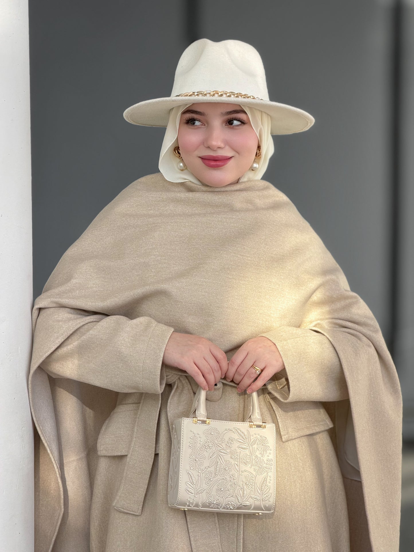 Aurore camel manteau & châle en cachemire